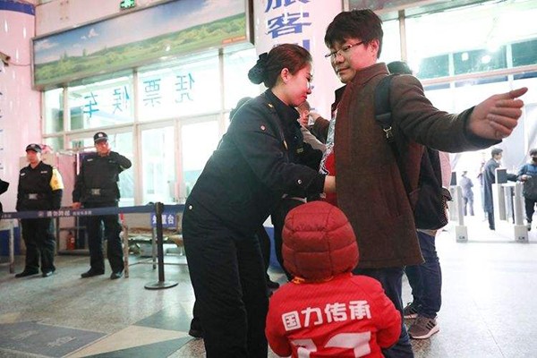 手持金属探测器 手持金属探测器