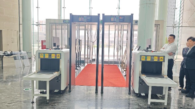 <i style='color:red'>中考安检门</i>采购选品避坑：探天下分享厂家挑选与配置实用建议
