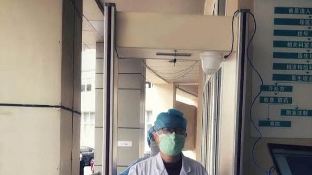 减轻医务人员工作量，热成像自动测温安检门加强防控检查程序